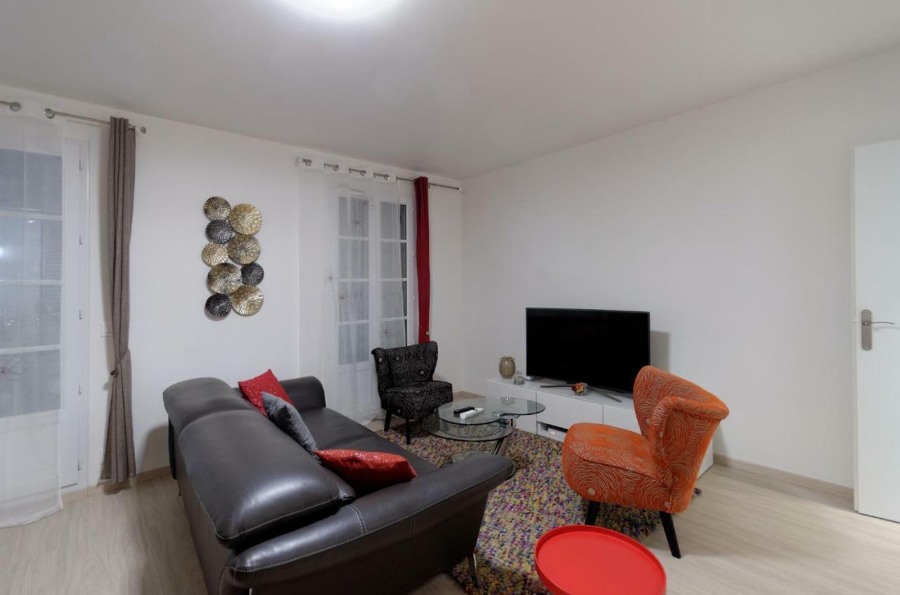 Red-Line Apartman Serris Kültér fotó